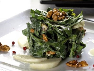 Espinacas salteadas con ajo y pimentón